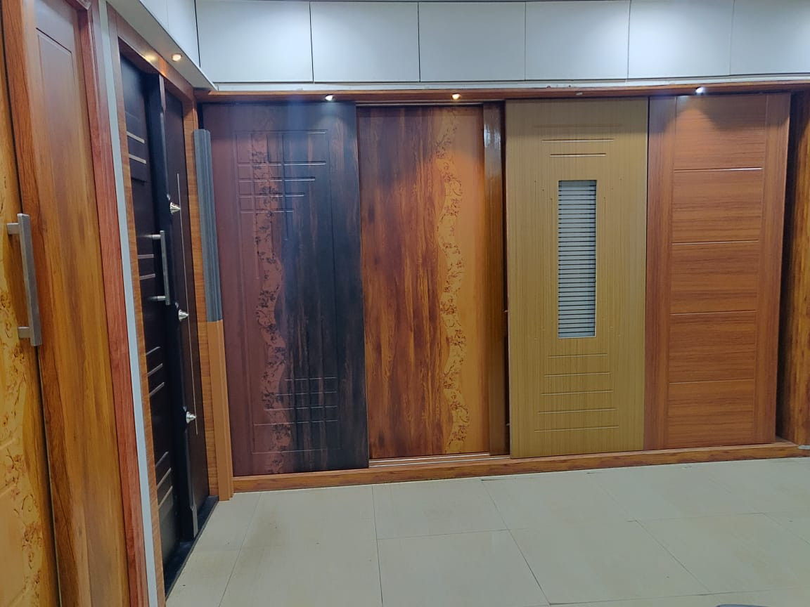 10 GROUP NADUVILANGADI